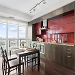 Cn Tower Lake View 2 Bedroom Suite